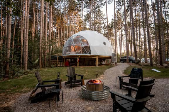 Aurora Luxury Dome | Michigan | Private Amenities - Image 1
