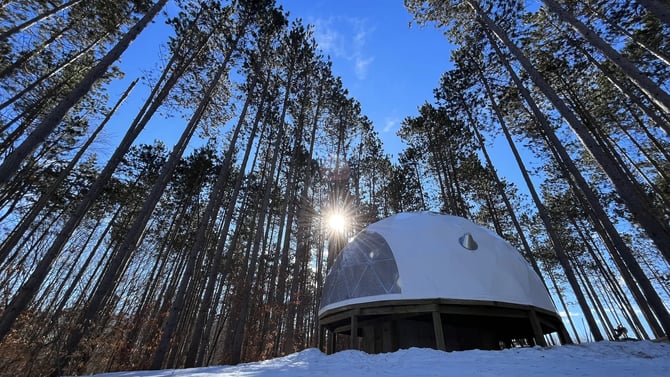 Luxury Winter Glamping Michigan: Dome With Hot Tub & Sauna