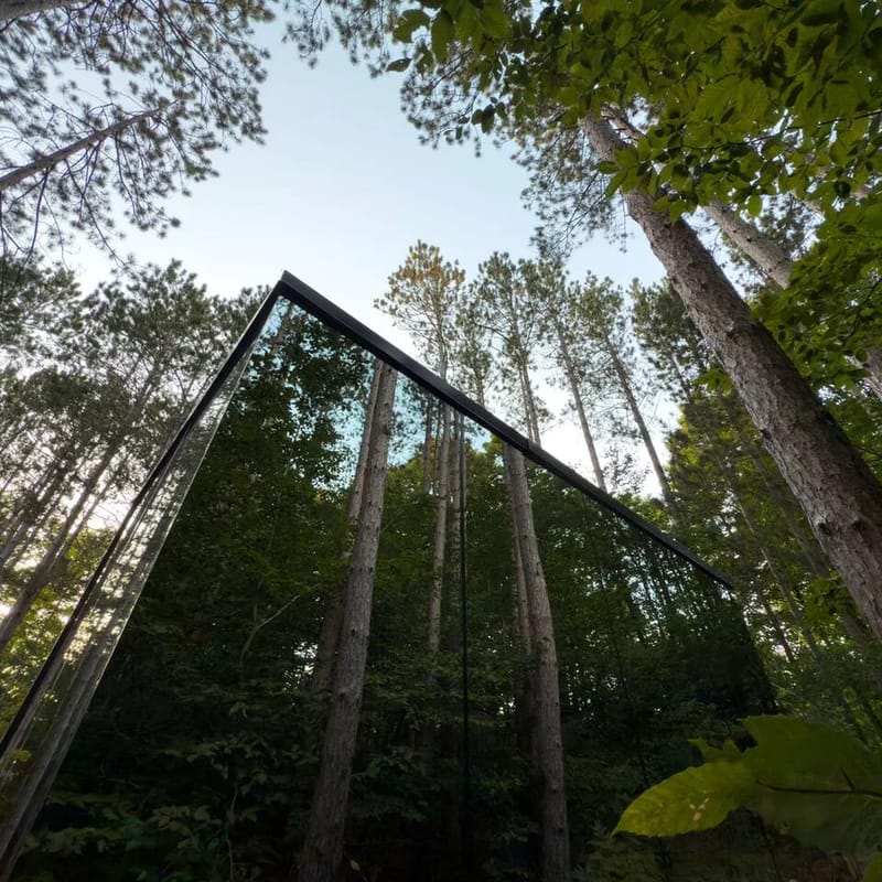 Lumi Mirror House | Michigan | Private Amenities